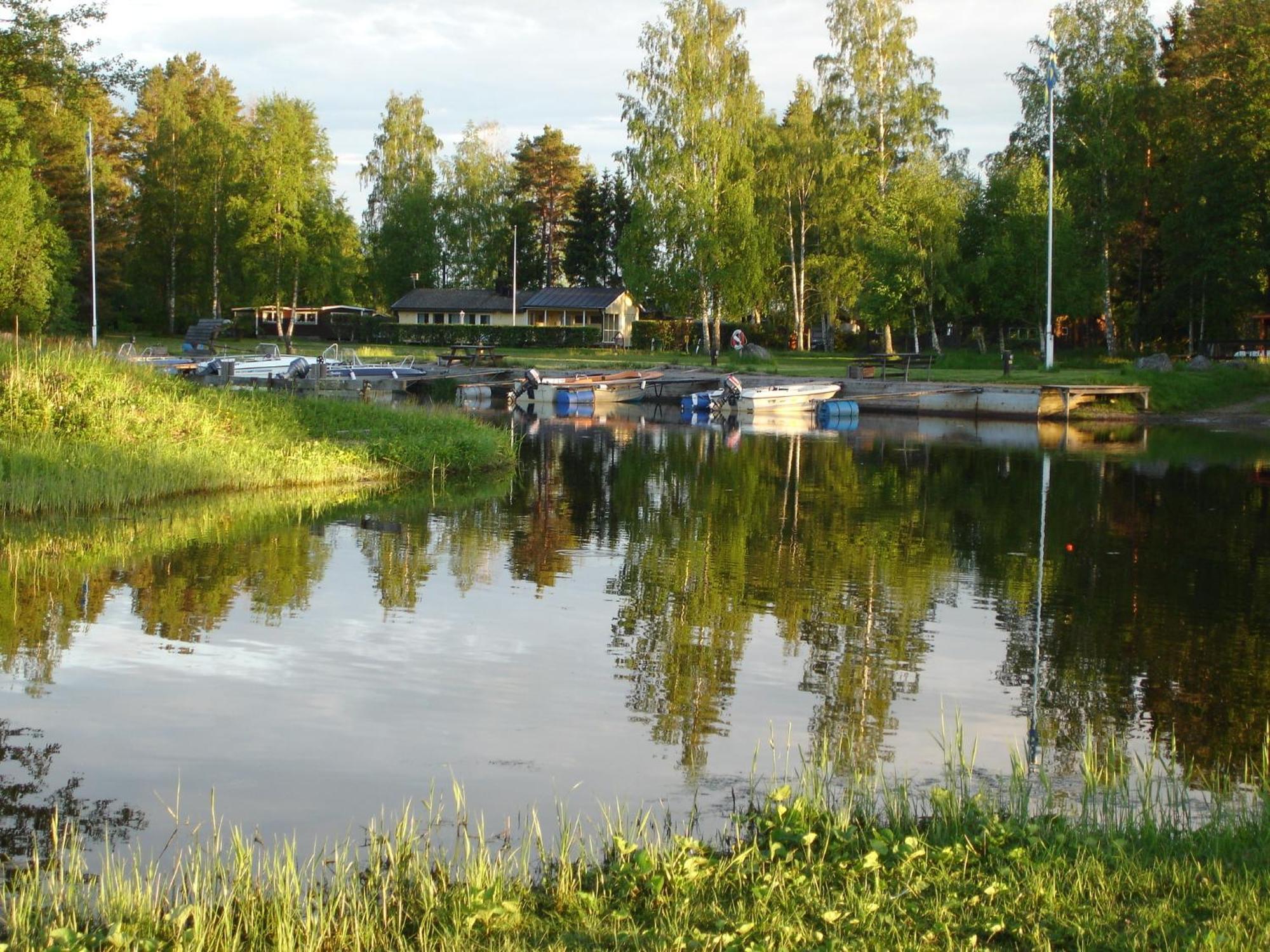 Karlholm Snatra Stugomrade Villa Karlholmsbruk Exterior foto