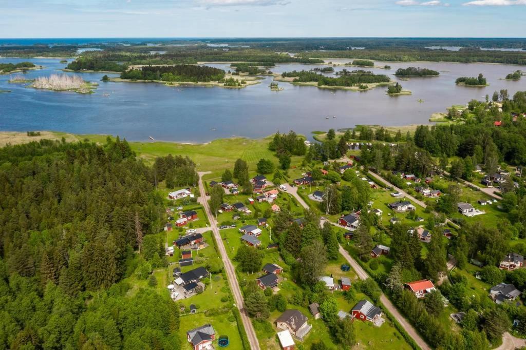 Karlholm Snatra Stugomrade Villa Karlholmsbruk Exterior foto